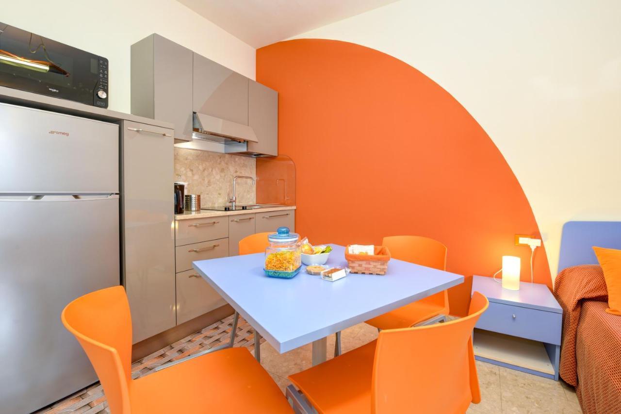 La Forgia Apartments 佩斯基耶拉德加达 外观 照片